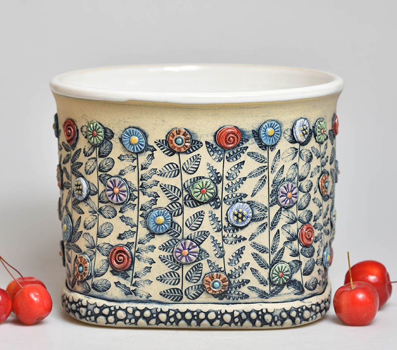 Keramický obal na květináč - kytky