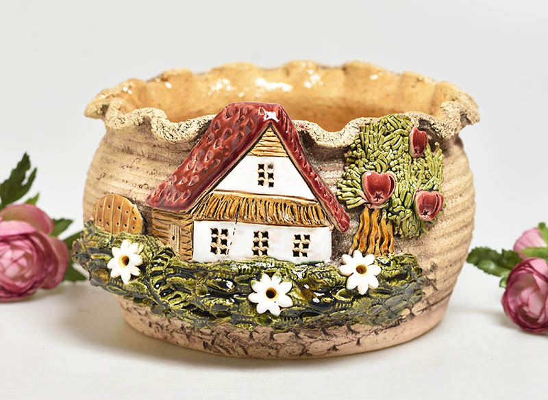 Keramický obal na květináč - domeček