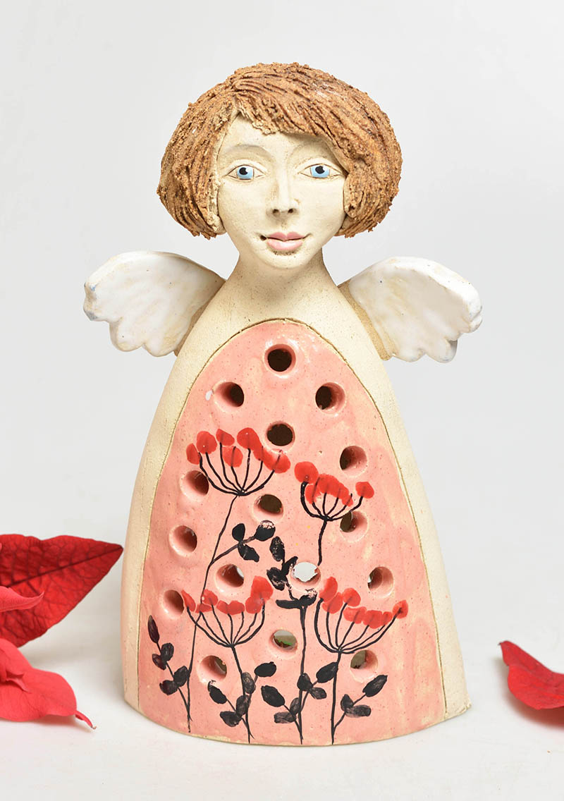 Keramický anděl na svíčku - červené květy