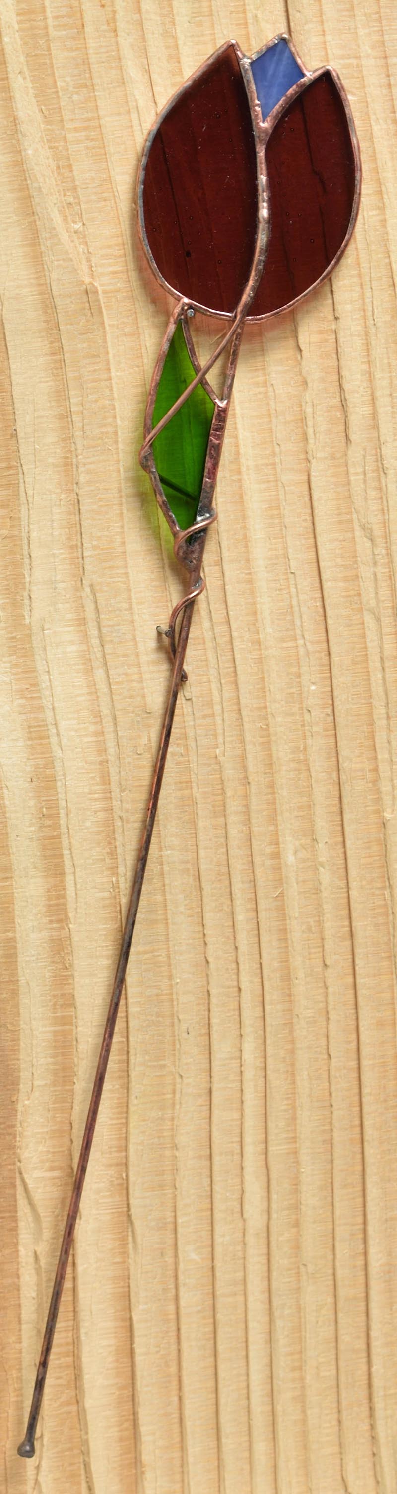 Vitrážový tulipán zápich