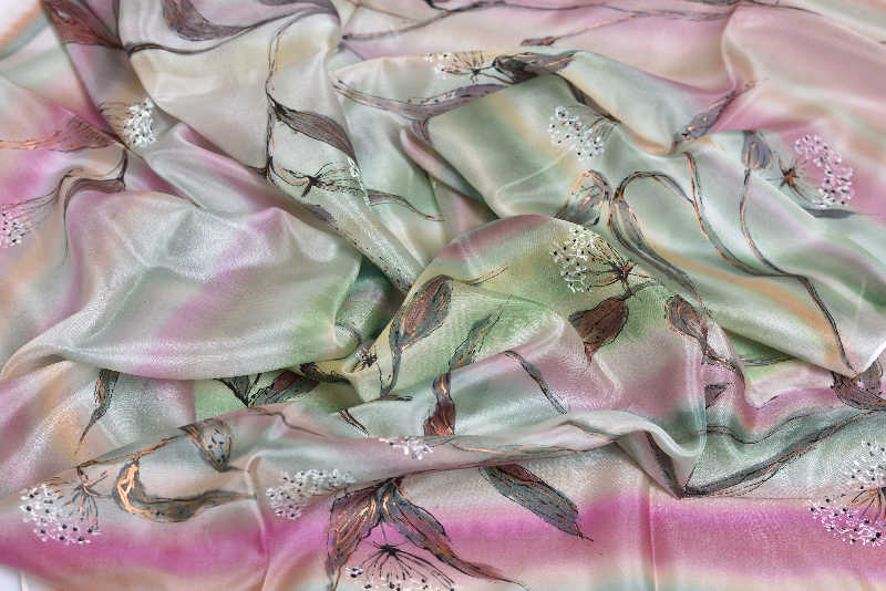 Hedvábná šála 45 x 180 cm - noty