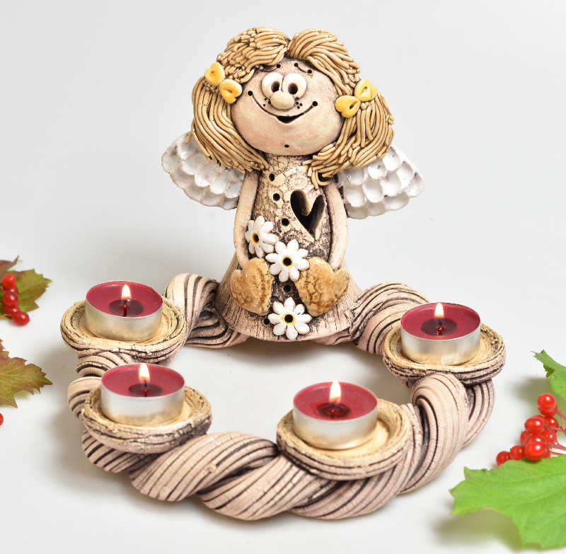 Keramický adventní svícen anděl