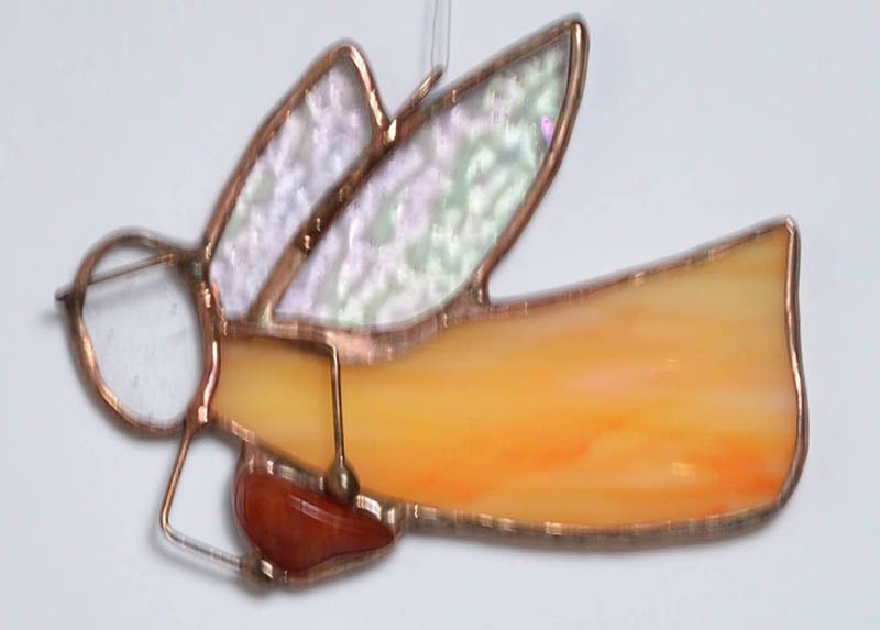 Vitrážový anděl s polodrahokamem