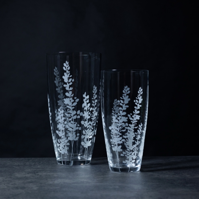 Skleněná váza " Mateřídouška " 250 mm