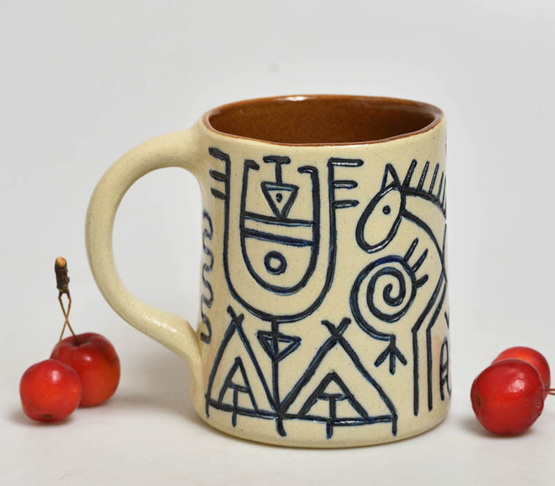 Keramický hrnek s ornamenty - 3dcl