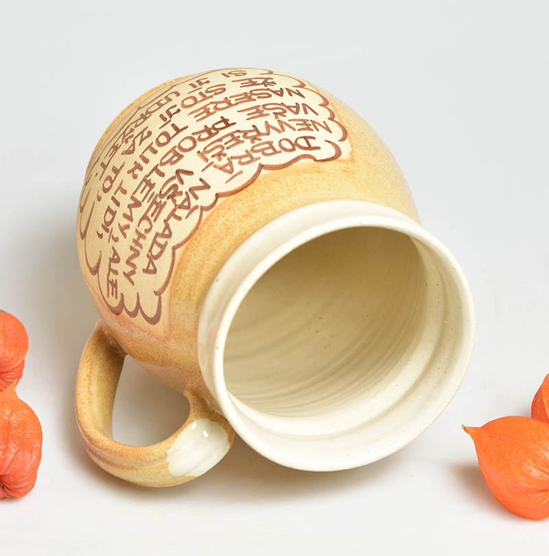 Keramický korbel s nápisem " Dobrá nálada......." - 0,75l 