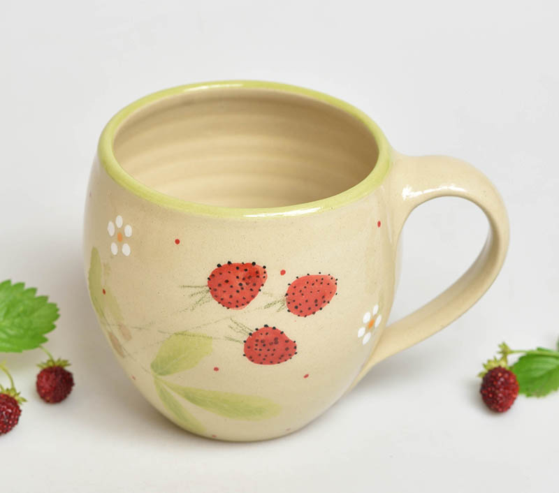 Keramický hrnek jahůdka - 3dcl