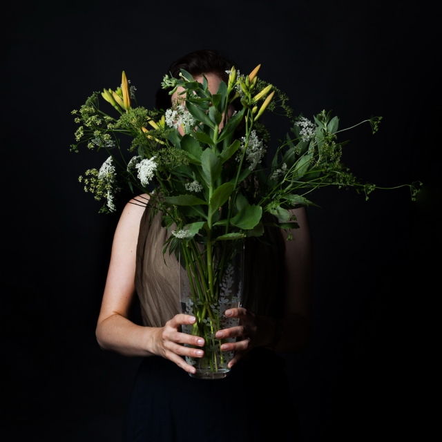 Skleněná váza " Mateřídouška " 250 mm